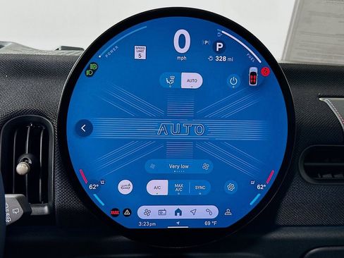 Certified 2025 MINI Cooper S image 15