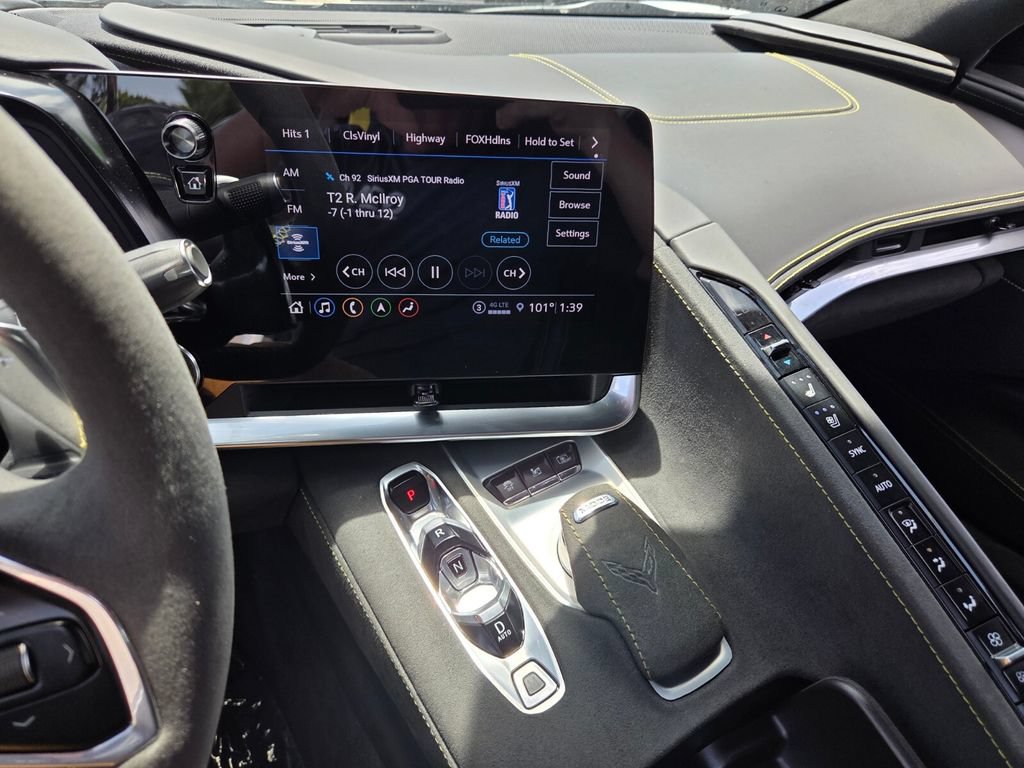 Certified 2021 Chevrolet Corvette Stingray Premium Cpe w/ Z51 Performance Package RWD image 23