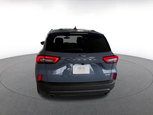 Used 2025 Ford Escape ST-Line image 12