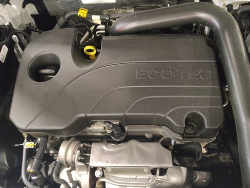 Used 2023 Chevrolet Equinox LT w/ LPO, Floor Liner Package image 30