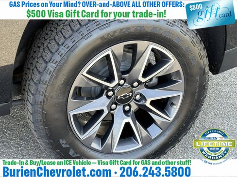 Used 2022 Chevrolet Suburban Z71 AWD/4WD image 31