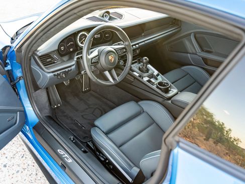 Used 2024 Porsche 911 GT3 RWD image 10