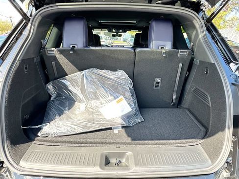 Certified 2026 INFINITI QX60 Sport w/ Dark Cargo Package AWD/4WD image 28