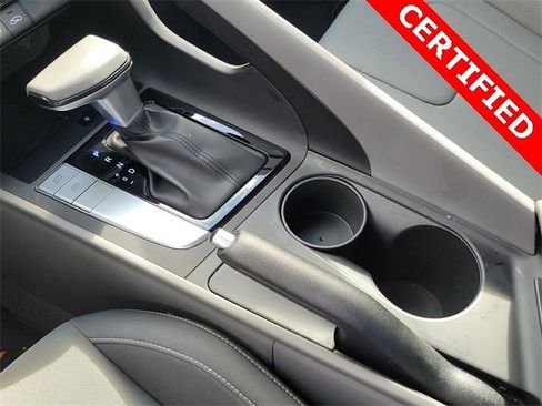 Certified 2025 Hyundai Elantra Sport image 13