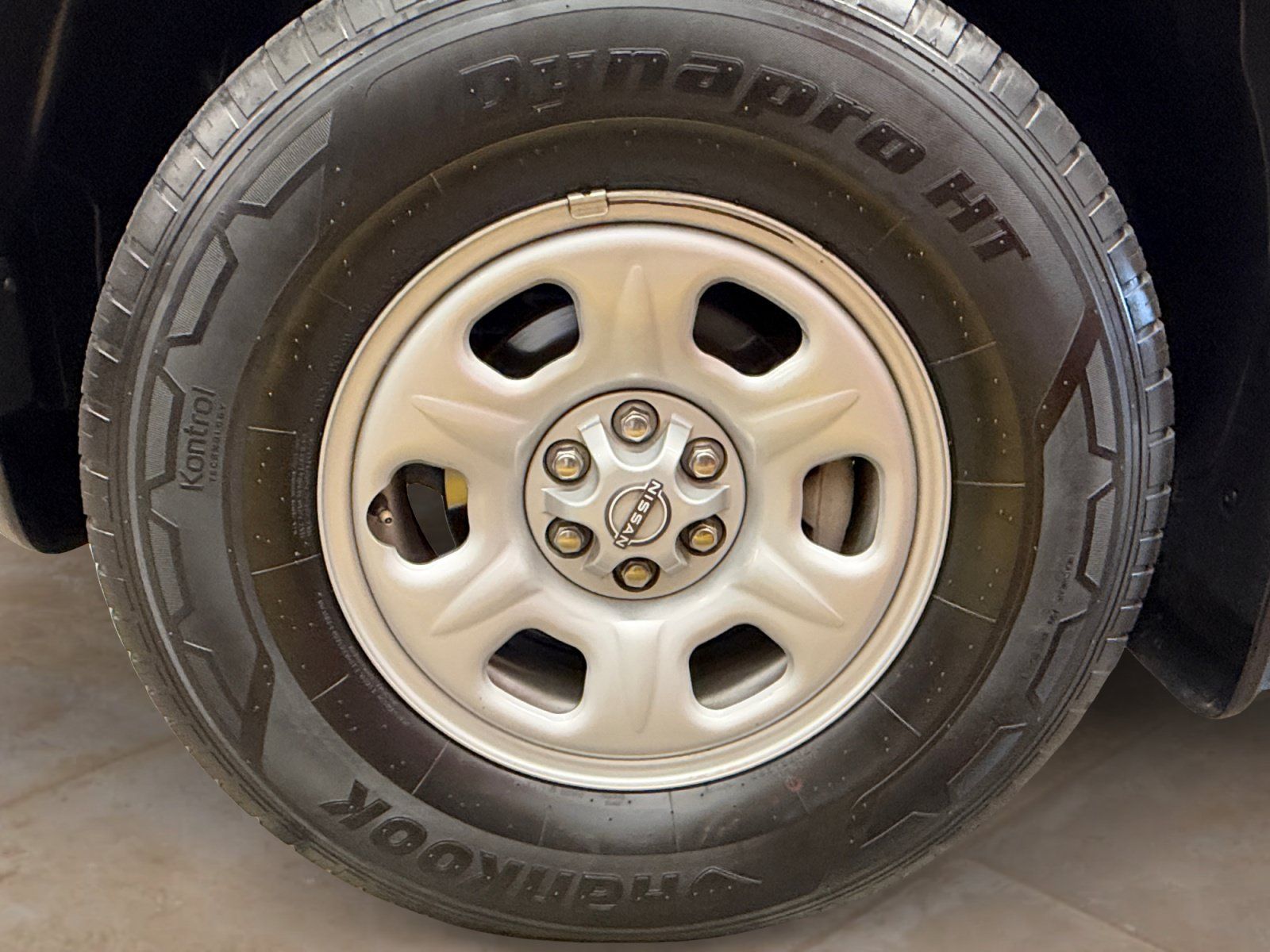 Used 2024 Nissan Frontier S w/ Tow Package RWD image 26