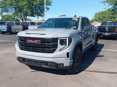 Used 2024 GMC Sierra 1500 Elevation AWD/4WD image 11