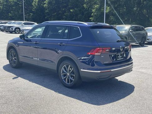 Certified 2023 Volkswagen Tiguan SE FWD image 4