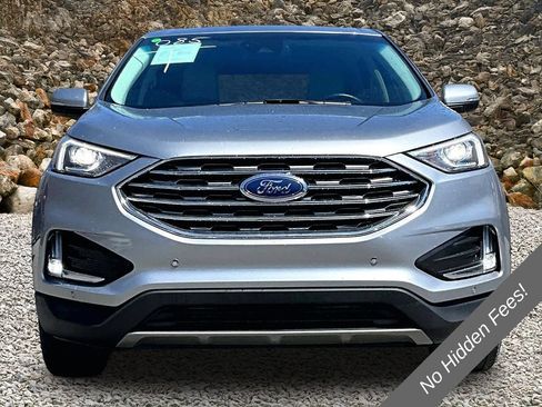 Used 2021 Ford Edge Titanium w/ Cargo Accessory Package FWD image 3