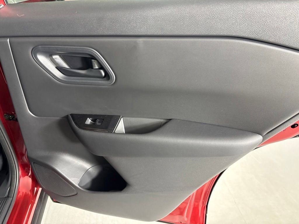 New 2026 Nissan Rogue S FWD image 18