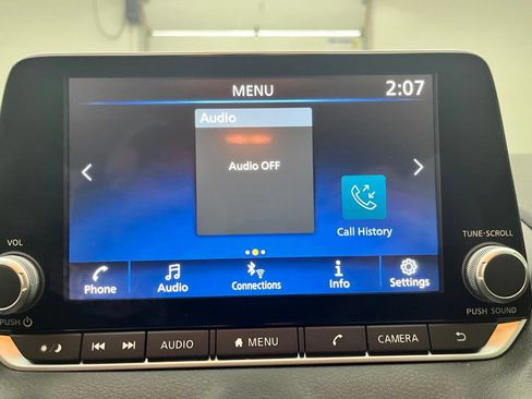 Used 2024 Nissan Sentra SR FWD image 24