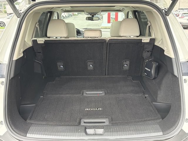 Certified 2023 Nissan Rogue SL w/ SL Premium Package AWD/4WD image 28