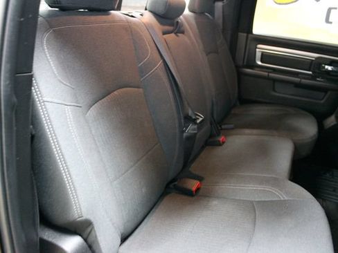 Used 2021 RAM 1500 Classic Warlock AWD/4WD image 11