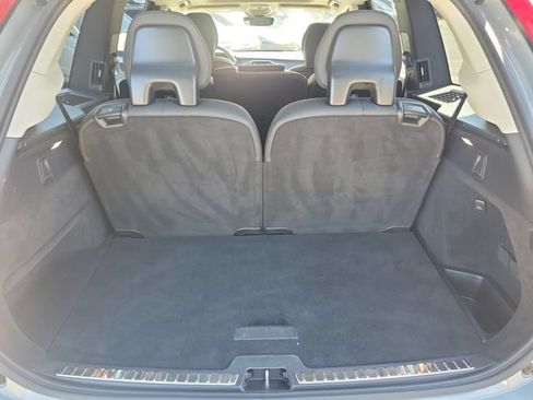 Used 2024 Volvo XC90 B5 Plus AWD/4WD image 9