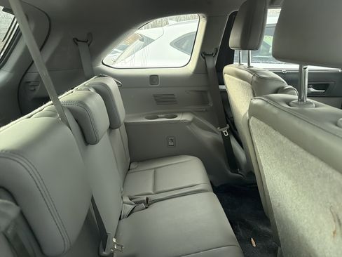 Used 2015 Toyota Highlander XLE image 14