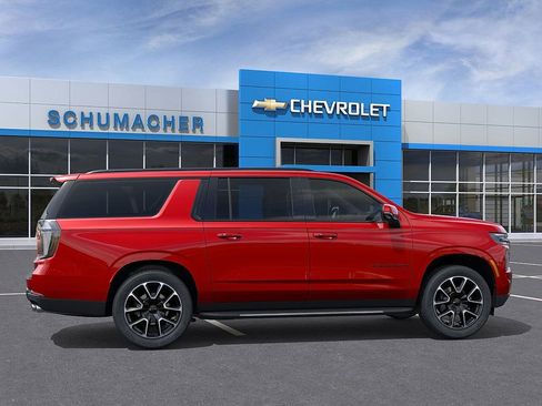 New 2026 Chevrolet Suburban RST w/ Comfort Package image 5