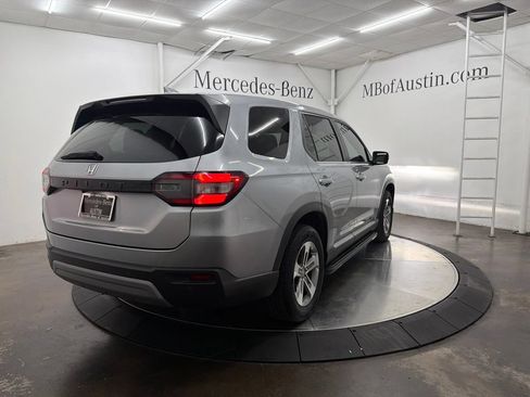 Used 2024 Honda Pilot EX-L image 7