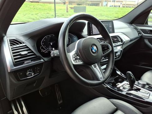 Used 2021 BMW X3 xDrive30e w/ Executive Package AWD/4WD image 14
