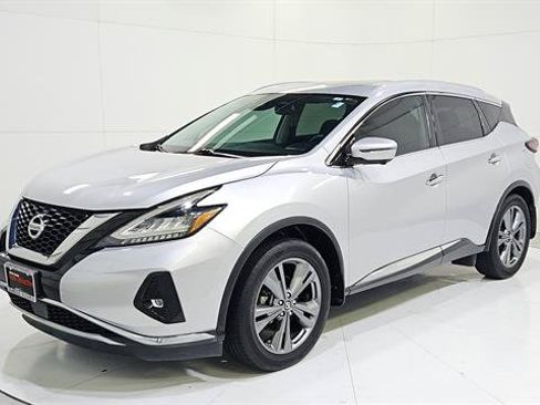 Used 2020 Nissan Murano Platinum w/ Cargo Package FWD image 3