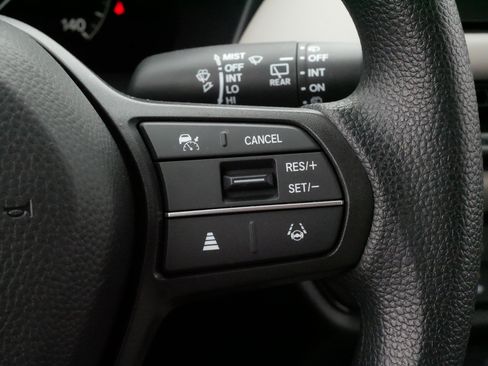 Certified 2026 Honda HR-V LX image 26