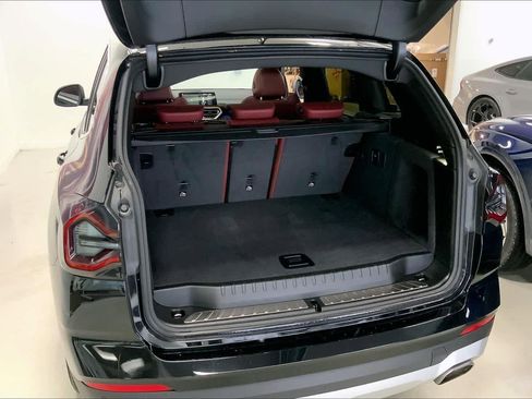 Used 2022 BMW X3 xDrive30i w/ Convenience Package w/ZPA image 16