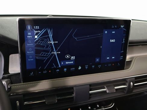 New 2026 Lincoln Corsair Premiere image 7