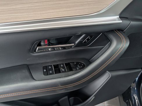 New 2026 MAZDA CX-90 Plug-In Hybrid w/ Preferred image 17