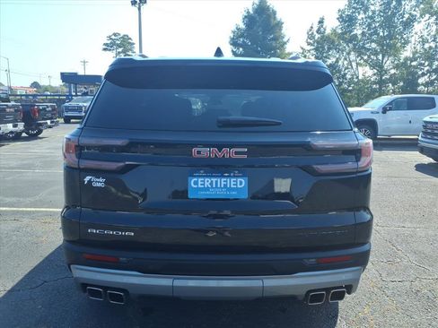 Used 2025 GMC Acadia Elevation image 4