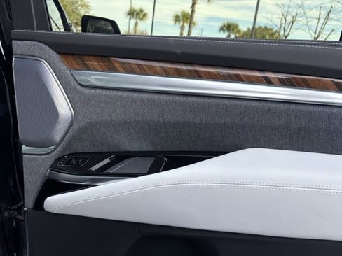 Certified 2026 Cadillac Escalade Platinum Sport w/ LPO, ONYX Package image 18