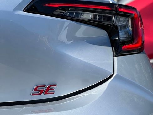 New 2026 Toyota Corolla SE FWD image 7