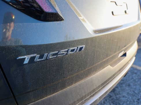 Used 2024 Hyundai Tucson Limited AWD/4WD image 11