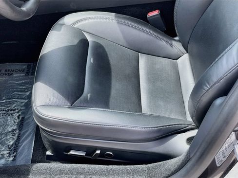 Used 2025 Tesla Model 3 Long Range RWD image 19
