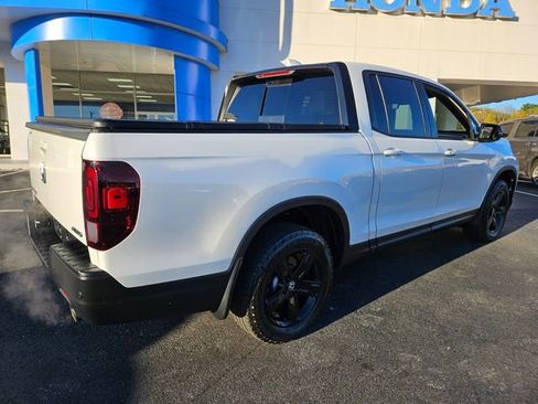 Used 2023 Honda Ridgeline Black Edition image 7