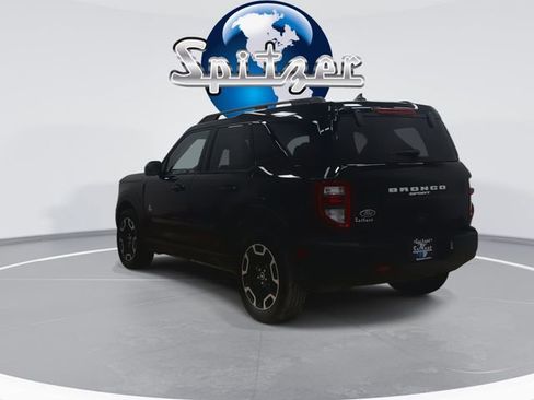 Used 2021 Ford Bronco Sport Outer Banks image 2