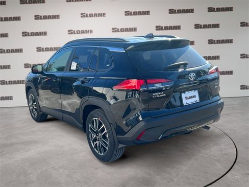 New 2026 Toyota Corolla Cross XLE image 3