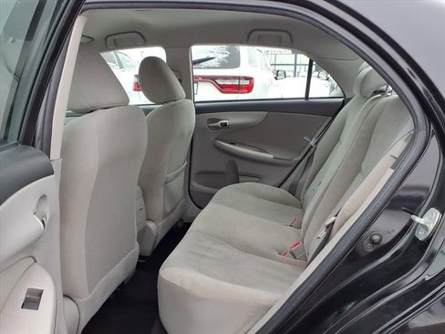 Used 2012 Toyota Corolla LE FWD image 10