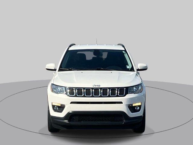 Used 2020 Jeep Compass Latitude FWD image 9