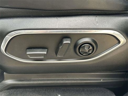 Used 2022 Jeep Wagoneer Series III w/ Convenience Group I image 23