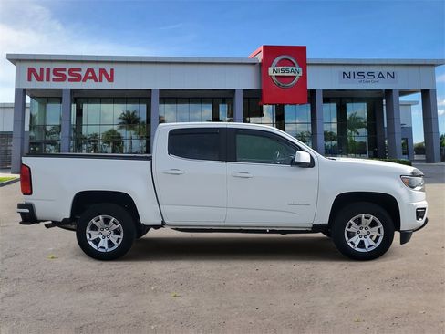 Used 2020 Chevrolet Colorado LT image 3
