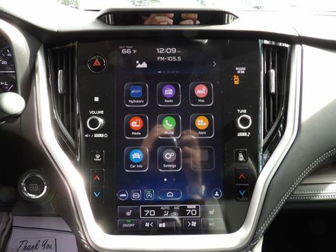 Used 2022 Subaru Outback Limited image 25