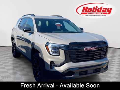 Certified 2025 GMC Terrain Elevation w/ Technology Package II AWD/4WD image 1
