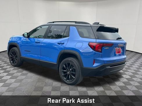 Certified 2025 GMC Terrain Elevation w/ Elevation Premium Package AWD/4WD image 3
