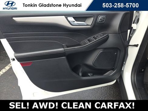 Used 2021 Ford Escape SEL w/ Technology Package image 8