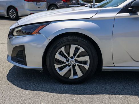 Used 2024 Nissan Altima 2.5 S FWD image 10