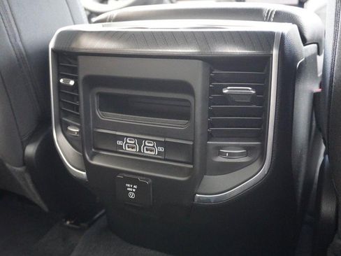 Used 2025 RAM 1500 Big Horn AWD/4WD image 39