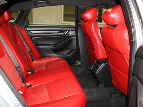 Used 2021 Honda Accord Sport image 29