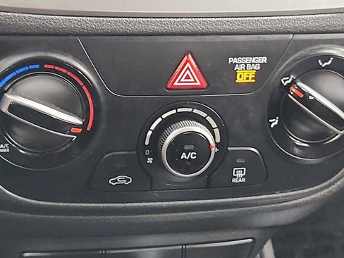 Used 2018 Hyundai Accent SE image 20