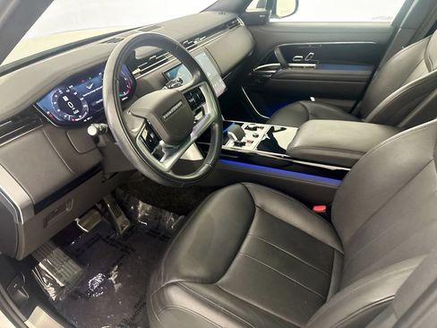Used 2023 Land Rover Range Rover SE AWD/4WD image 9