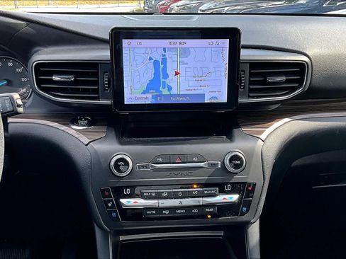 Used 2020 Ford Explorer Limited image 6