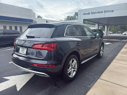 Used 2019 Audi Q5 2.0T Premium AWD/4WD image 5