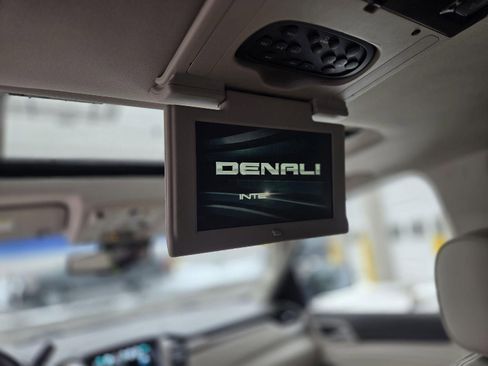 Used 2019 GMC Yukon Denali w/ Denali Ultimate Package image 31